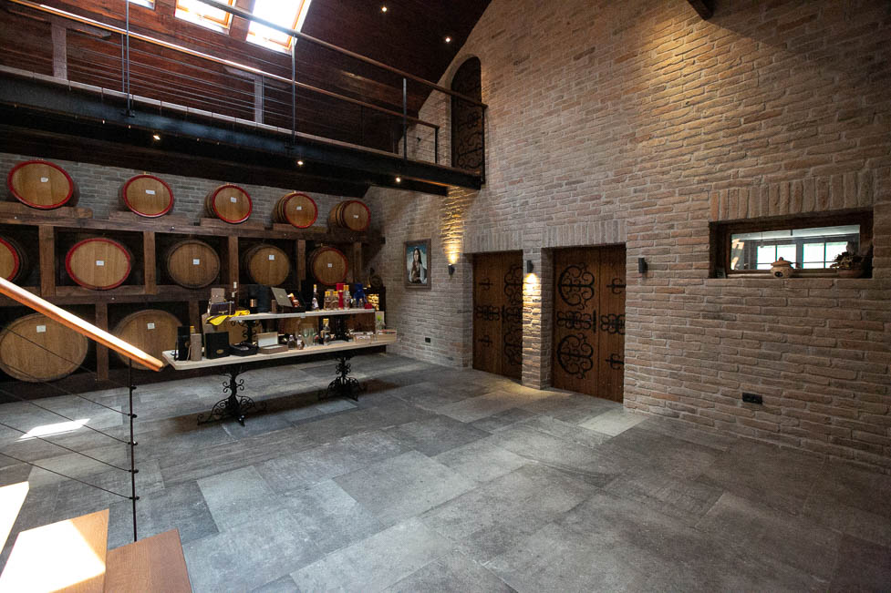 Дестилерија, Primavera studio