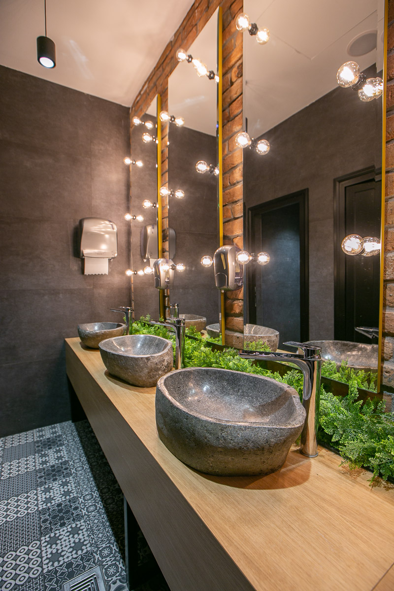 Ресторан Коле, Primavera studio